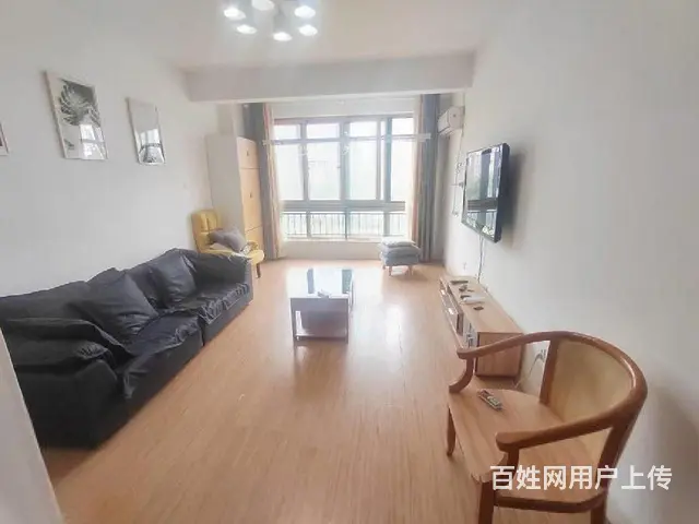 新北万达旁市政府边的典雅花园精装修房子，3房朝南有钥匙随时看 - 图片 2