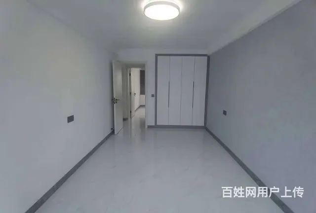 解放小学八中学区锦铁里2楼二楼59平南北通精装地暖可贷款！ - 图片 1