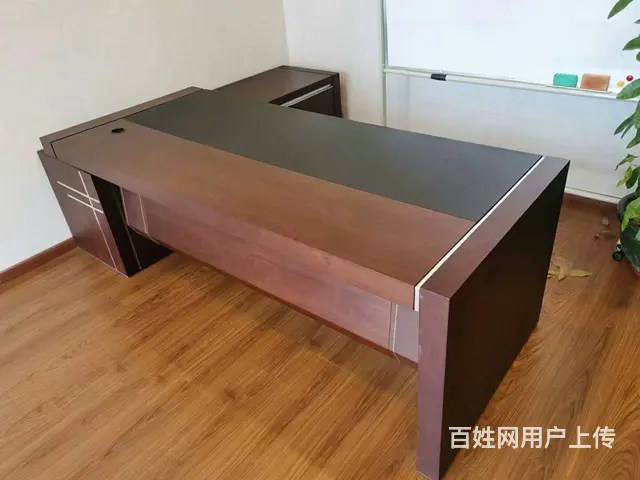 低价出售二手电脑桌椅，员工桌椅老板台会议桌沙发 - 图片 2