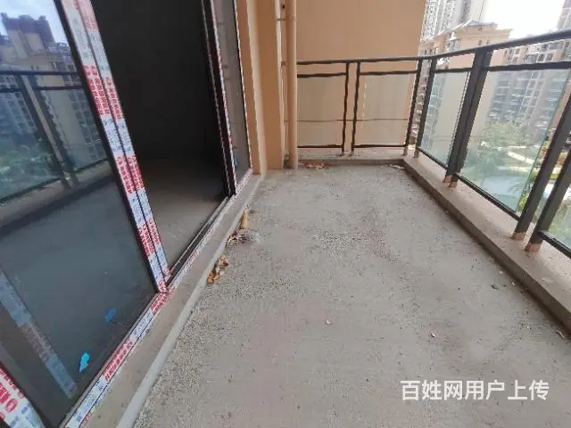 毛坯房四房双卫带露台 - 图片 8