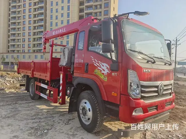 重汽王牌6.3吨随车吊厂家直销销售点 - 图片 1