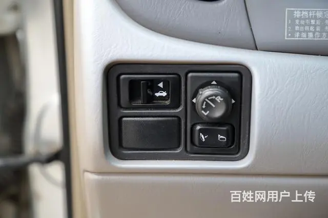 日产阳光 2003款 2.0L 自动 LS (国Ⅱ - 图片 9