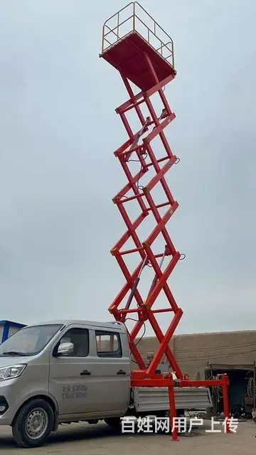 新疆乌鲁木齐导轨式液压升降机 - 图片 1