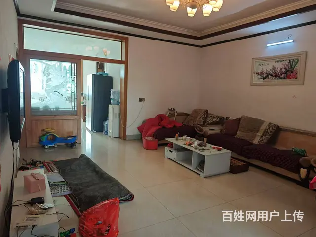 上高希尔顿旁中层普装三房地下室7平南北通商品房可按揭急售 - 图片 6