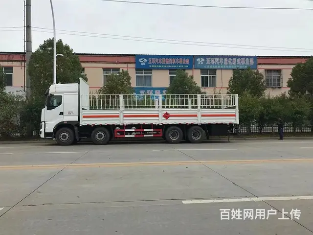 国六东风柳汽9米六气瓶运输车 特价处理 - 图片 6