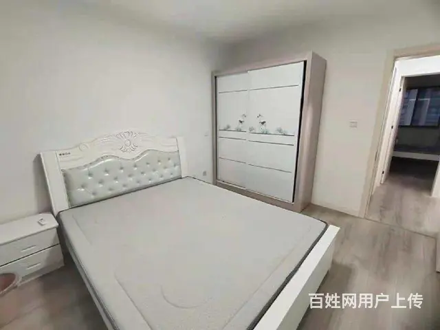 出租高品质小区高盛国际花园城三室两厅一卫 - 图片 3