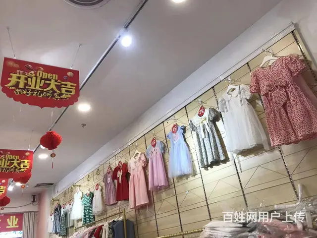 急转！龙圩区龙湖路与广场路（南宁百货）50平童装店转让 - 图片 3