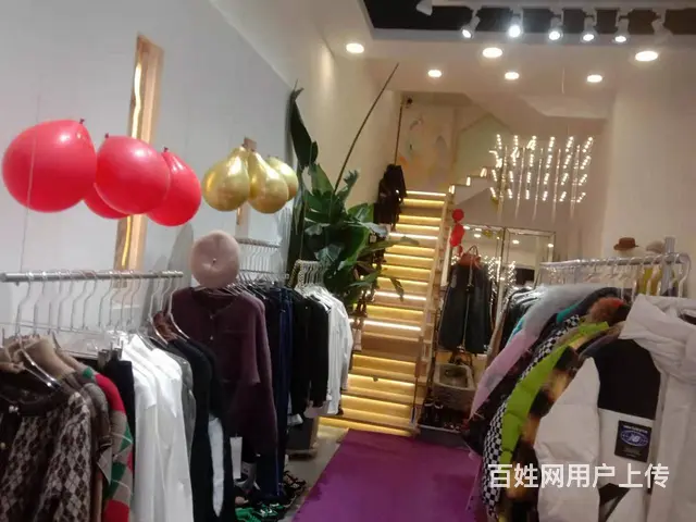7402（七P)个人城西区万达广场路万达4号楼下服装店转让 - 图片 4