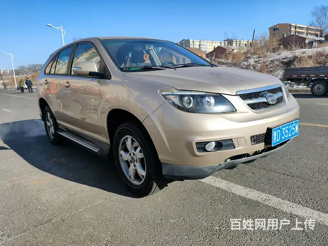 比亚迪S6 2014款 2.0 手动 豪华型 - 图片 3