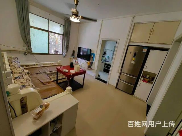 西合路万达广场附近2室1厅精装修家具家电齐全月租1000 - 图片 1