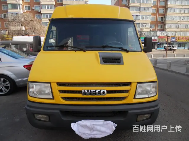 2012年精品依维柯 - 图片 1
