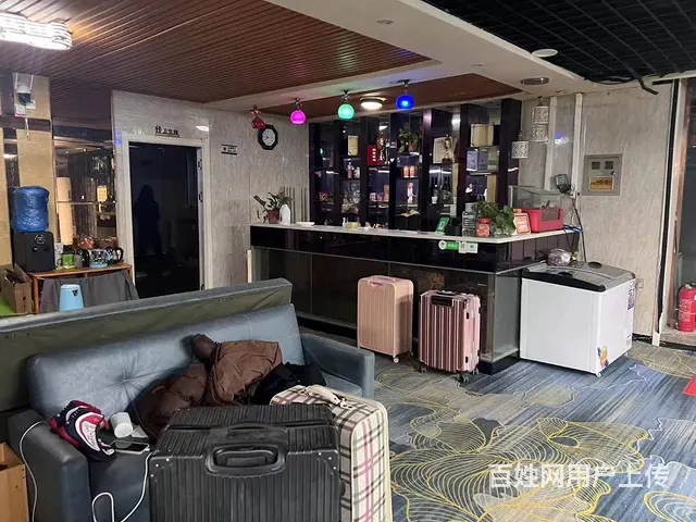 【同城搜铺网免费找店】上郡路294平台球厅转让 - 图片 1