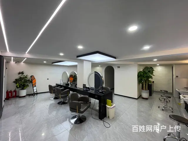 BP个人 门源路美发店转让 - 图片 4