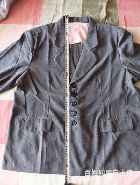 闲置休闲西服，轻薄宽 衣长73CM，腰围57CM - 图片 3