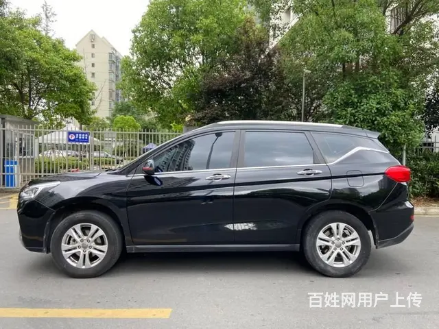 哈弗M6 2017款 1.5T 手自一体 两驱精英型 - 图片 8