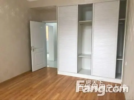 文化宫 一院等旁 马山埠大楼 带电梯 精装修 拎包住 - 图片