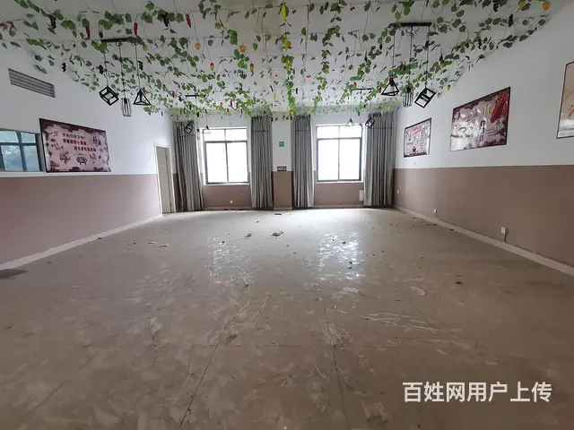 太平洋酒店对面珠江东路152平商铺出租 - 图片 1