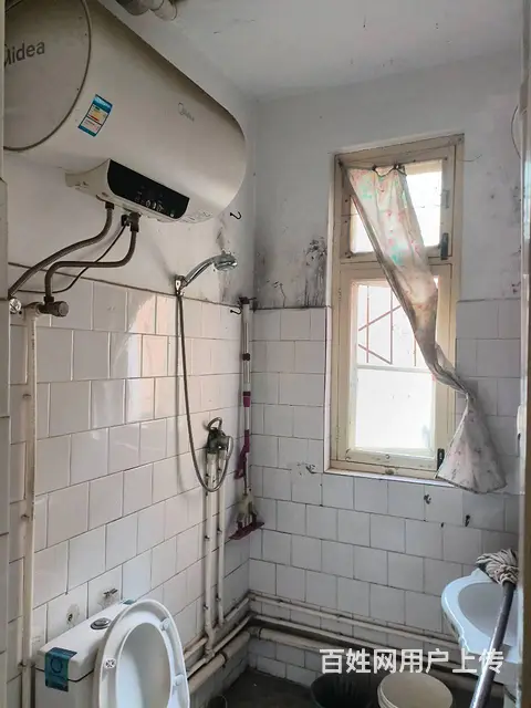 新乡市红旗区果园小区 普通住宅1厅 中等装修 - 图片 4