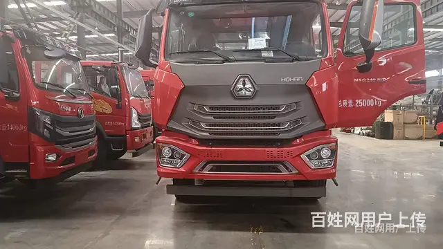 重汽小三轴平板运输车 爬坡不吃力 - 图片 7