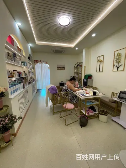 中润大道世纪花园美容店整体出 - 图片 11