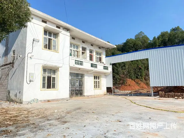 (房东直租)榔黎上海大众旁200平厂房，带650平外坪出租 - 图片 1