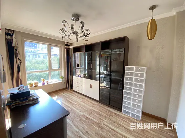 宏运二期 洋房4楼 3室通厅落地窗 精装 特别干净 拎包住 - 图片 6