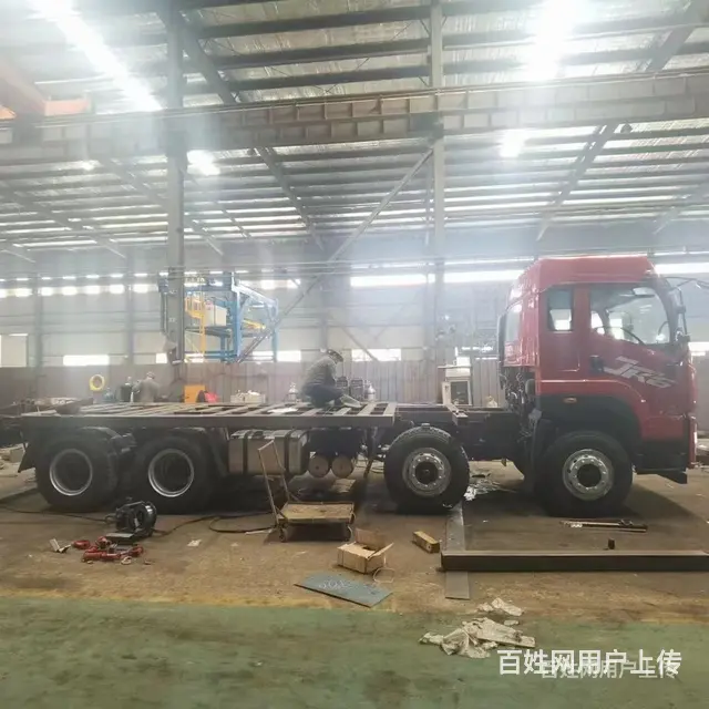 商洛解放J6K四桥拖车35吨挖机拖车可选装液压伸缩 - 图片 8