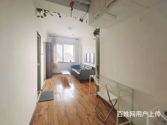 一室一厅(铁西广场地铁口)独立卧室 无中介费 中等装修 - 图片 4