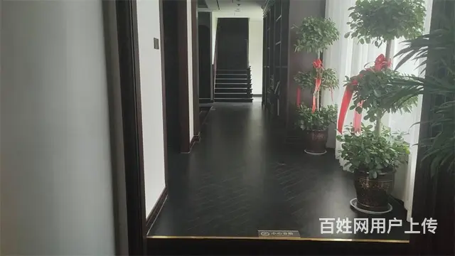 【同城搜铺网免费找店】神木金澜小区530平私人定制店转让 - 图片 2