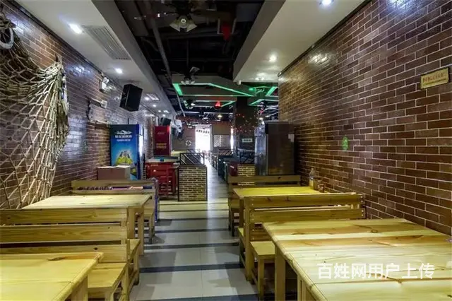 [【同城搜铺网免费找店】中央公园145平餐饮店转让 - 图片 2