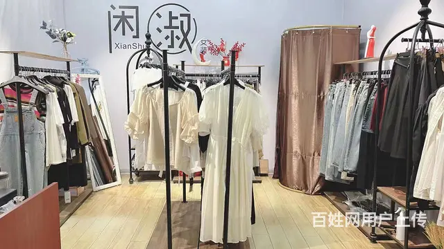 （四川铺鑫网）回风中泉国际22平服装店转让 - 图片 3