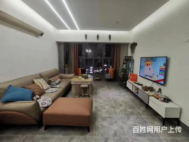 业主急售樽憬财富广场精装修三室的房子毛坯房的价格证件满二 - 图片 6
