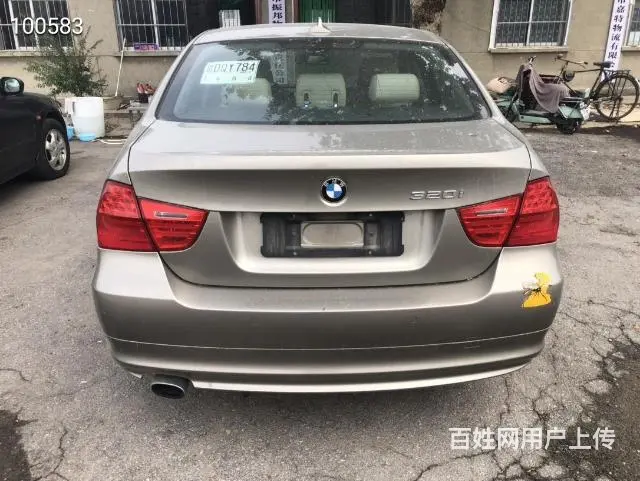 宝马 宝马3系 2011款 320i 2.0 手自一体 时尚 - 图片 2