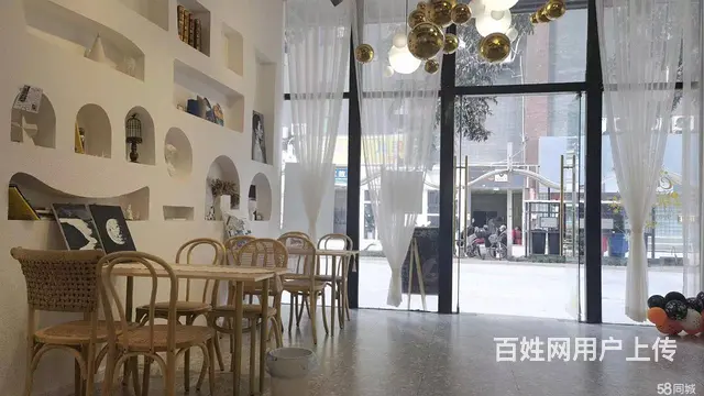 雁江区建设北路达高国际230平咖啡店转让 - 图片 2