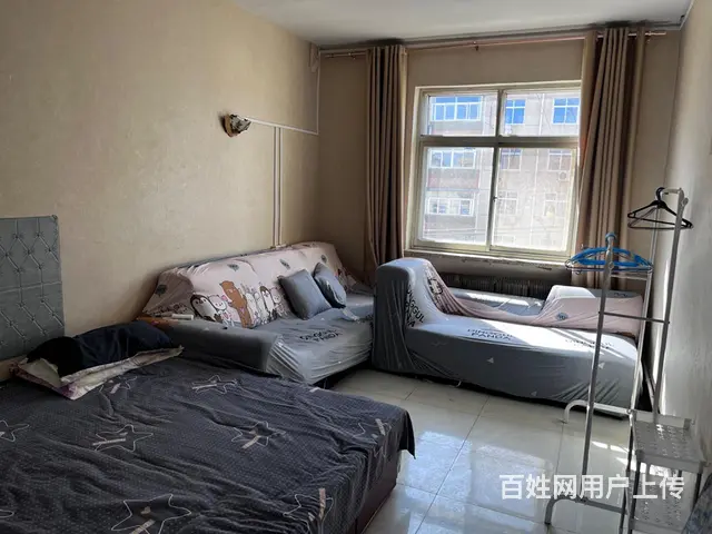 西梁两室房子出租 年度4500 - 图片 1