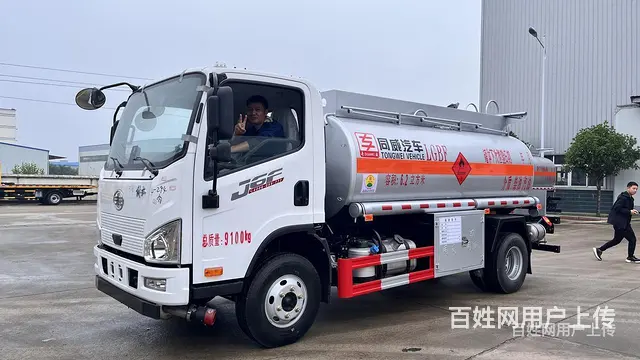 解放荷载5吨的流动油罐车包营运证多少钱 - 图片 5