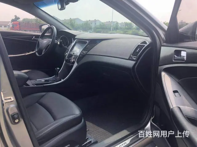 现代 索纳塔 2011款 第八代索纳塔 2.0 手 - 图片 7