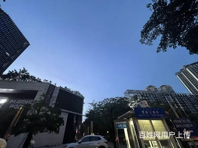 （51旺铺推荐）迎宾路中铁置业广场315平铺面转租 - 图片 12