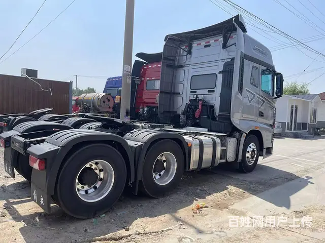 自动挡二手解放J7牵引车 550马力 国五 双驱 - 图片 5
