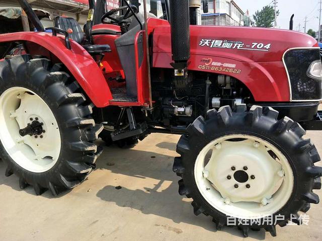 转让一台精品沃得704拖拉机,看上的联系
