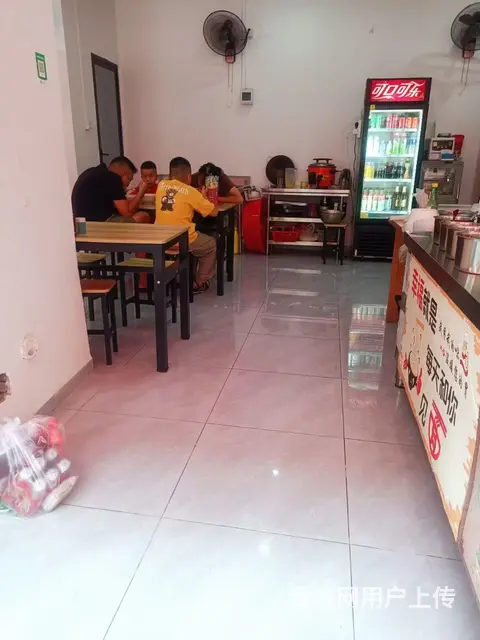 白云区犀牛角餐饮店转让 - 图片 4