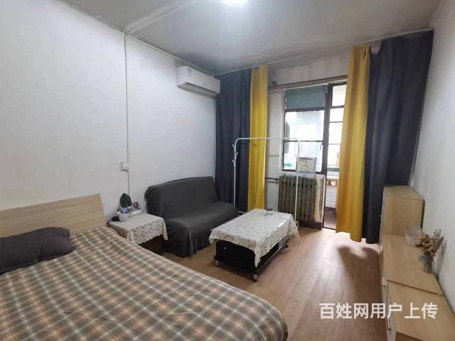 西北二棉一生活区 普通住宅 简单装修的图片