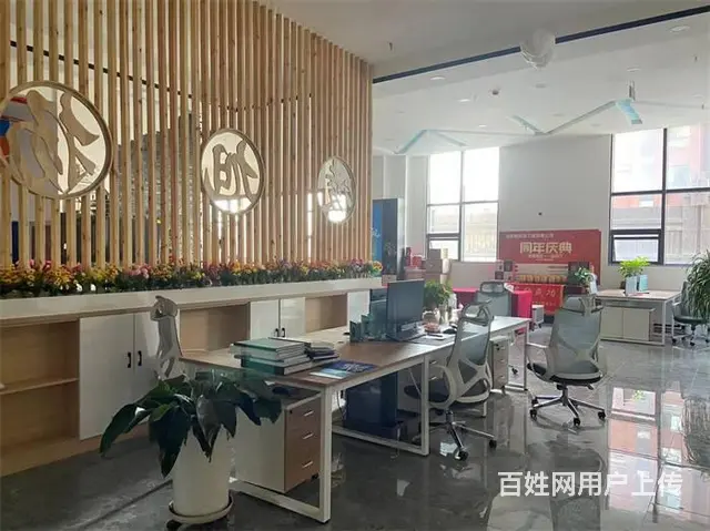 【同城搜铺网免费找店】二院北门593平空铺转让 - 图片 5