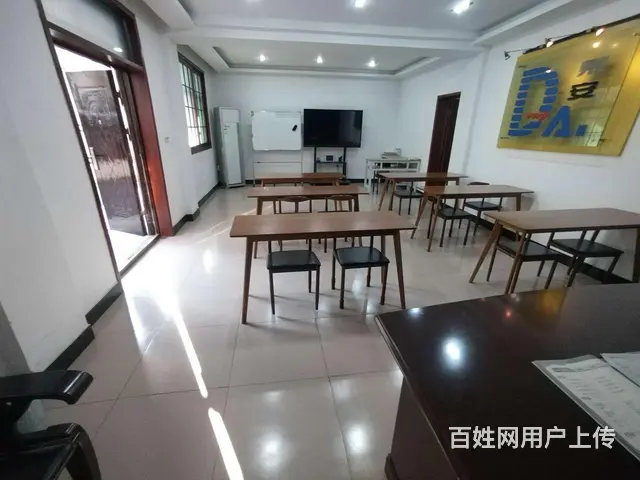 新华北街 建民小区 一楼带100平方大院 - 图片 3