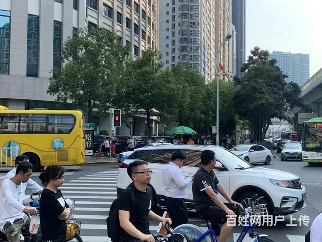 火车站商圈 大转角店面低价 适合形象店火锅烤肉餐饮等 - 图片 12
