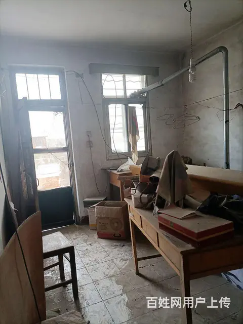1万6 馨十区一楼，两室一厅有证 - 图片 4