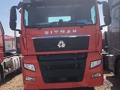出售一台二手汕德卡牵引车 双驱480马力国五自动挡