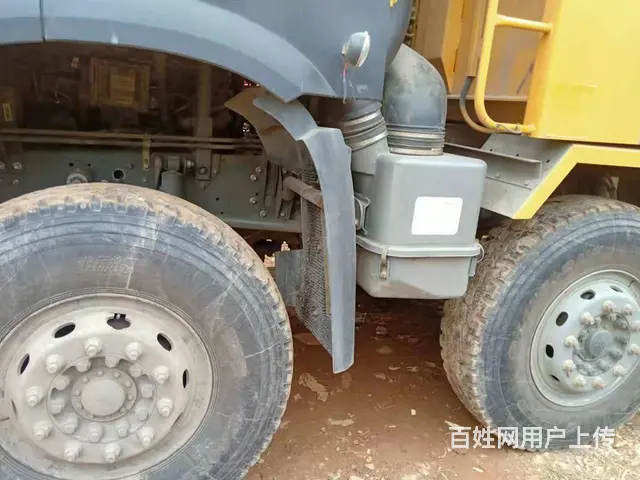 二手440马力豪沃前四后八自卸六米八大箱国五带篷布 - 图片 7