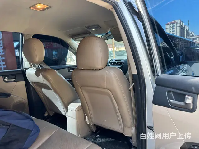 起亚 狮跑 2011款 2.0 手动 GLS 两驱 - 图片 2