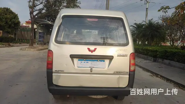 五菱之光面包车 - 图片 4
